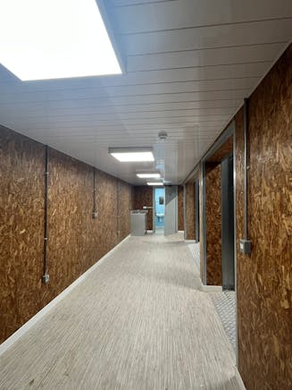 Unit 12 HQube, High Wycombe, Industrial To Let - WhatsApp Image 20251023 at 104333_39c1d1ae.jpg