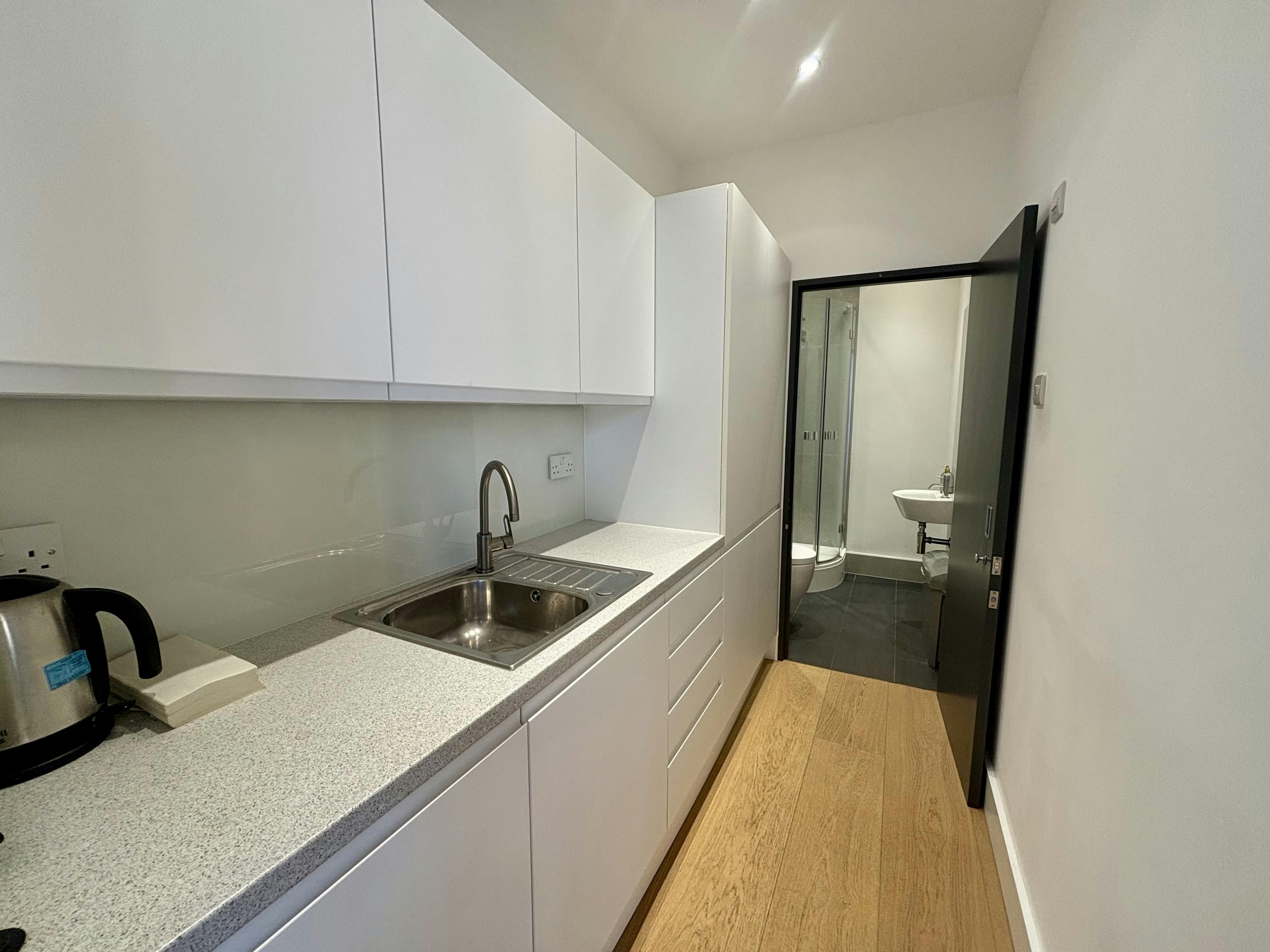 Unit 10, Plato Place, 72-74 St. Dionis Road, Fulham, Office To Let - IMG_4519.jpeg