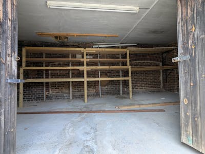 3 Workshop, Gedore Torque, Guildford, Industrial To Let - 1000006203.jpg