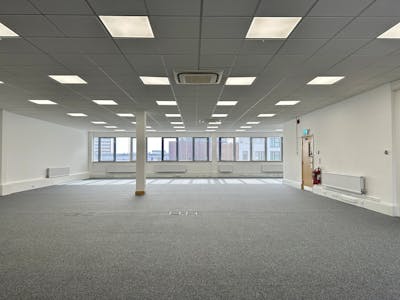 Raglan House, 28-44 Alma Street, Luton, Office To Let - Image 3