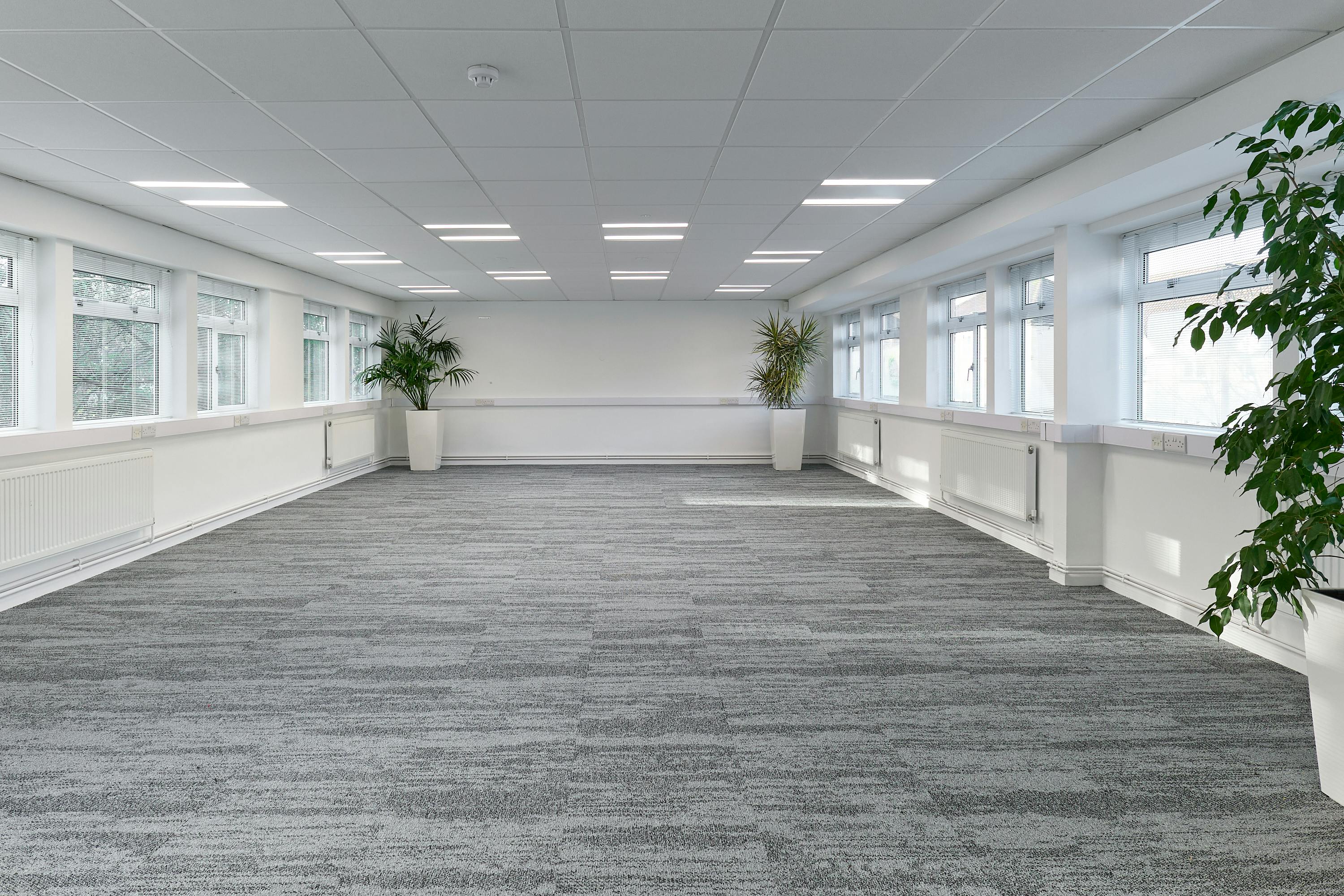 West Wing, Bewley House, Chippenham, Offices To Let - P1010658 1.jpg