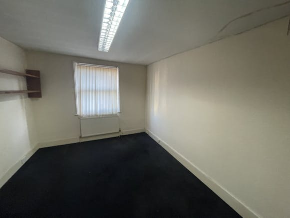 51 Havelock Road, Hastings, Office To Let - IMG_3758.JPEG