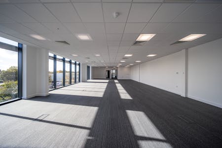 Unit B Railway Triangle, Portsmouth, Industrial/Logistics / Warehouse / Industrial / Warehouse To Let - UNIT B Railway Triangle 52.jpg