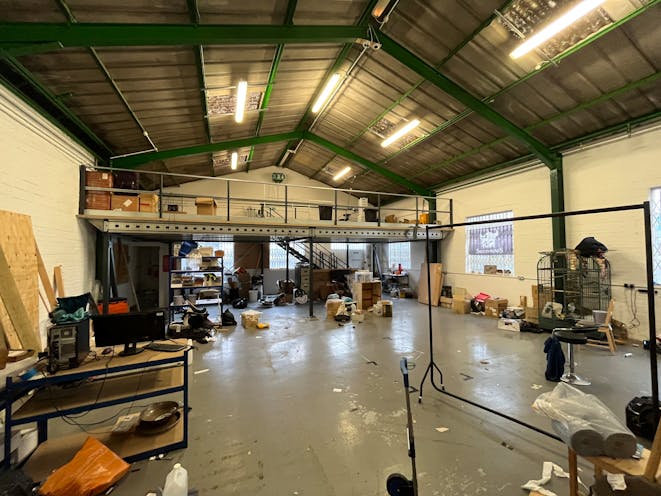 59-61 Milford Trading Estate, Reading, Industrial / Warehouse To Let - IMG_1183.JPG