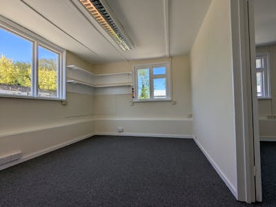 Unit 3 Loseley Park, Guildford Surrey, Office To Let - 1000008827.jpg