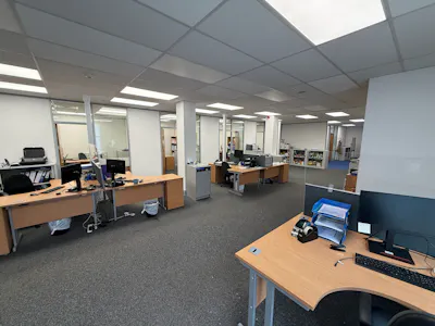 Suite 4-5 Bridgewater Business Centre, Dublin 8, Office To Let - PHOTO-2026-06-23-09-28-37 (4).jpg