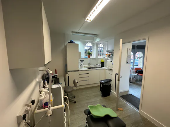The Old Dairy, 13A Upper High Street, Thame, Investment / Office / Retail For Sale - 1.jpeg