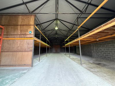 Warehouse 1, Soake Farm, Waterlooville, Warehouse To Let - WhatsApp Image 2026-03-24 at 11.13.54.jpeg