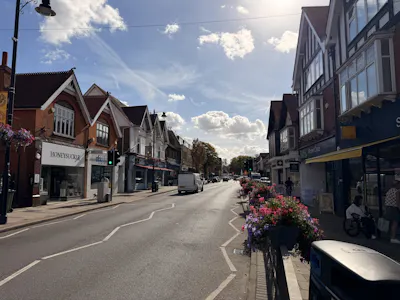 5 High Street, Cobham, Office / Retail To Let - HIGH ST COBHAM.jpg