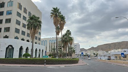 Iconic Commercial Building, Markzi Mutrah Al Tijari St, Muscat 112, Office / Retail To Let - IMG20250114WA0048.jpg