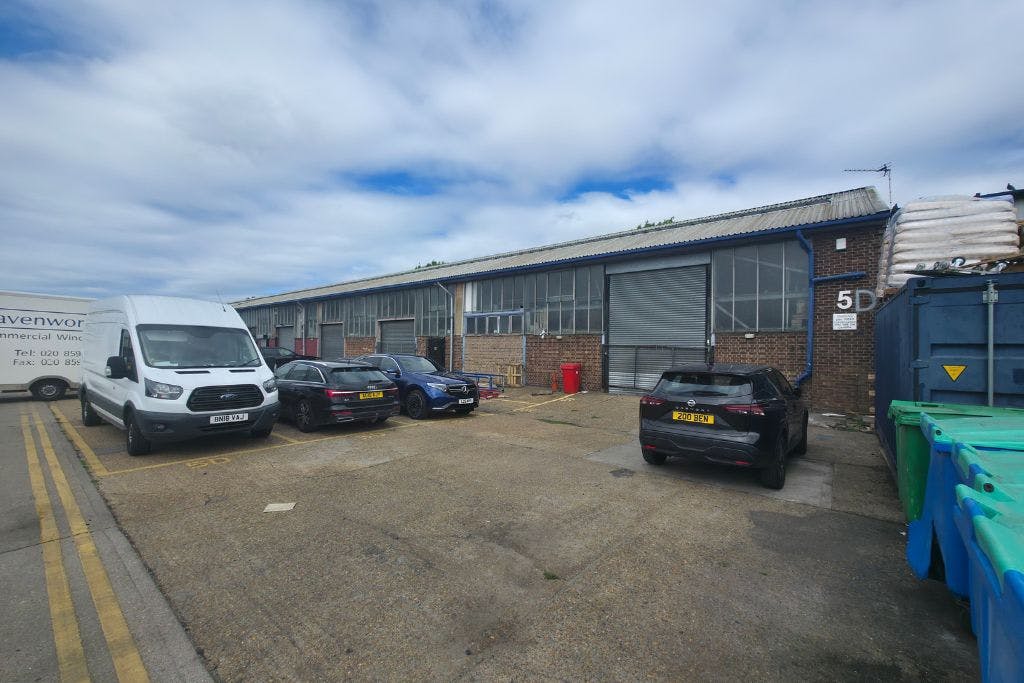 Industrial in Barking