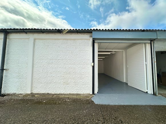 Unit 16E, Mimram Road, Hertford, Industrial To Let - IMG_0118.JPG
