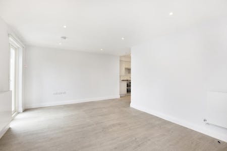 Putney High Street, London, Residential Flat To Let - Reception Room/Kitchen
