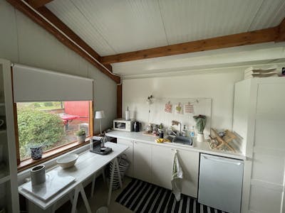 Offices 1, 2 & 3 at Milton Pools, Great Milton, Office To Let - IMG_4216.JPG