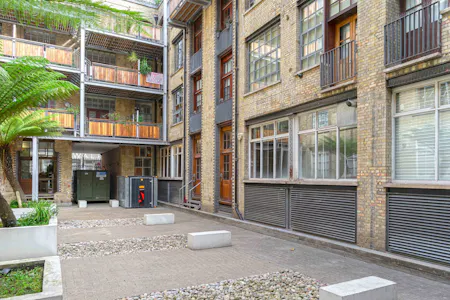 The Factory, 1 & 3B Underwood Row, London, Office For Sale - 1-3b-Underwood-Row-N1-7LZ-Shoreditch-Hoxton-Old-Street-District-Office-Showroom-Studio-For-Sale-To-Let-Internal40-Dominion.London.jpg