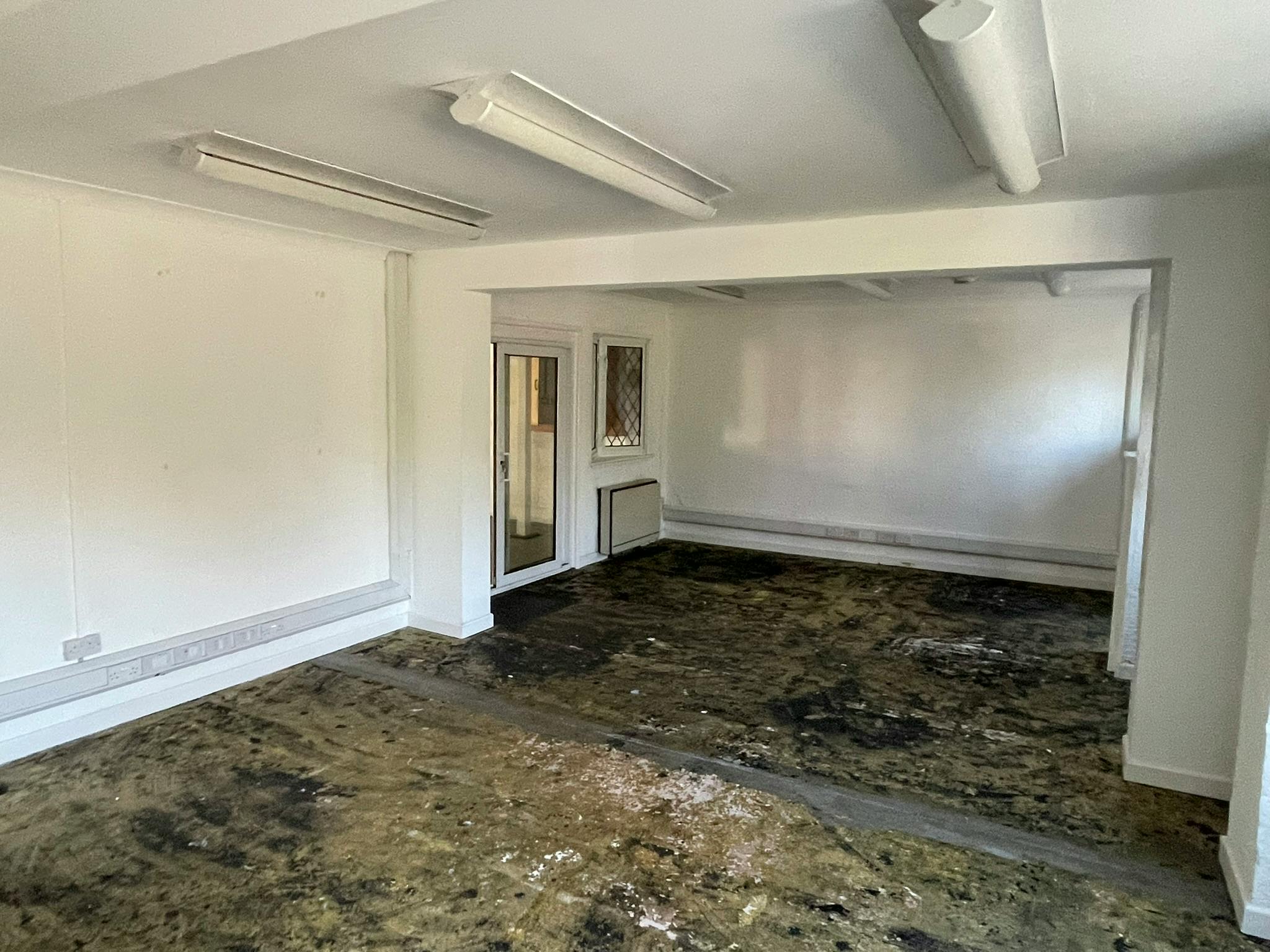 Unit 1 and Unit 2, 1 Frensham Road