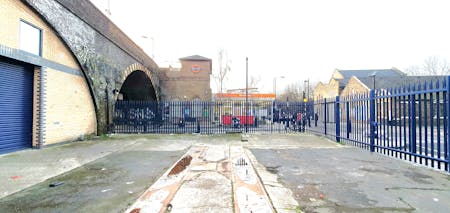 128 Three Colts Lane & 8A Cudworth Street, London, Industrial To Let - 202301~2.JPG