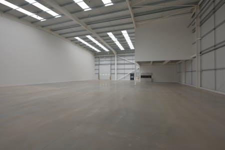 Vauxhall Trading Estate | Units 1a & 1b, Reddish, Industrial / Warehouse To Let - DSC_4964.JPG