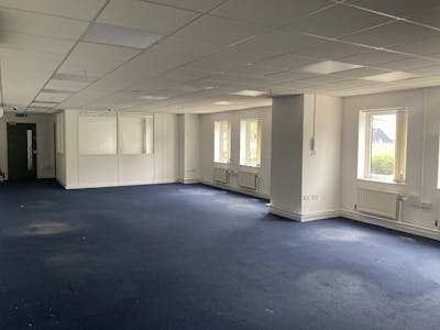 Unit 3-4, Building 303 World Freight Terminal,, Manchester, Industrial/Logistics To Let - IMG_5231.jpg