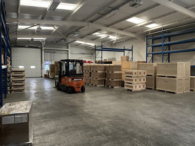 Woolborough Lane, Unit B, Crawley, Industrial / Trade Counter / Warehouse Lease Assignment - IMG_5198.JPEG