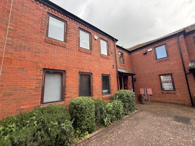 8 Regents Court, Redditch, Office To Let - IMG_2214.JPG