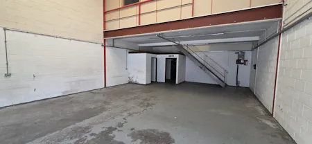 Unit 35, Pevensey, Industrial To Let - IMG-20260807-WA0017.jpg