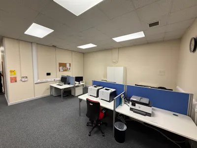 Suite 1-3 Bridgewater Business Centre, Dublin 8, Office To Let - PHOTO-2026-06-23-09-21-45 (12).jpg