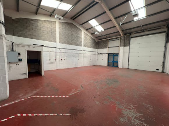 Units M1 & M2 Hallen Industrial Estate, Severn Road, Bristol, Industrial To Let - QHZJ9534.JPG