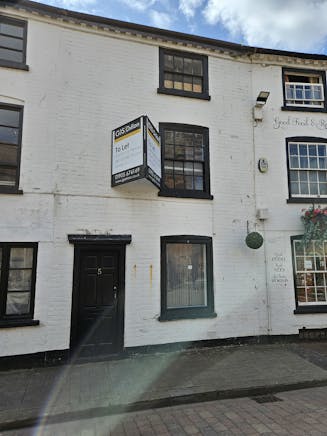 5 Fish Street, Worcester, Retail / Office To Let - Image 1