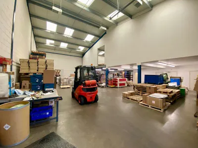 Unit 2 Fairlawn Enterprise Park, Salfords, Warehouse To Let / For Sale - WEB warehouse 1.jpg