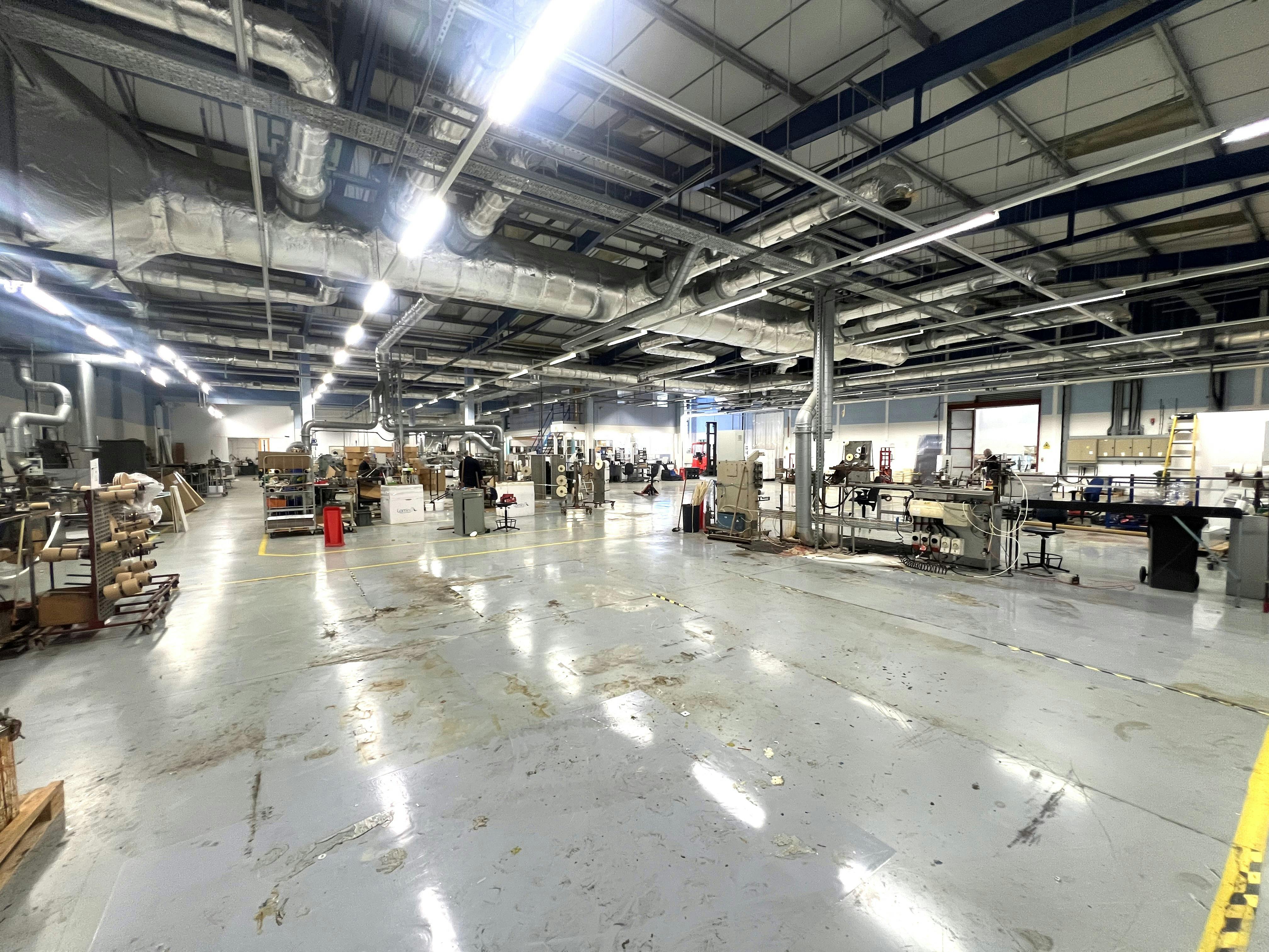 2 Daux Road, Billingshurst, Industrial For Sale - IMG_0386.jpeg