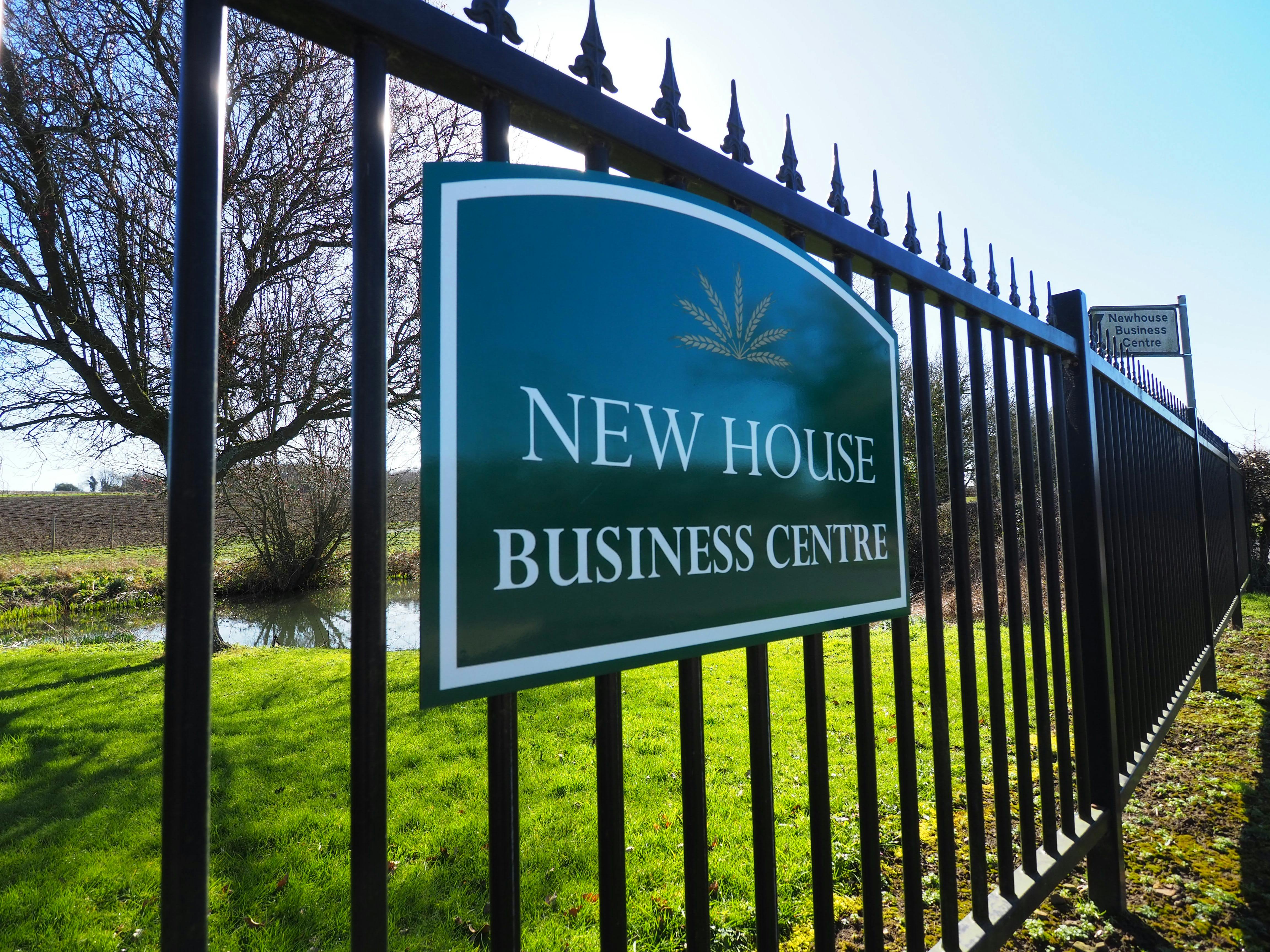 Unit 2 Newhouse Business Centre - P2260017.JPG