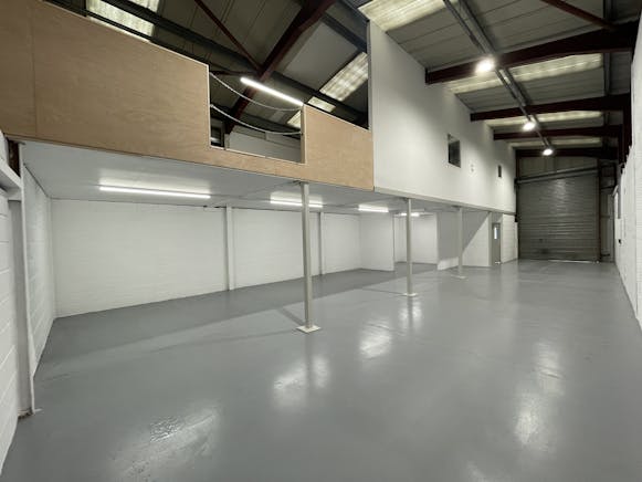 Unit 1, Thame Road Industrial Estate, Haddenham, Industrial To Let - image00007.jpeg