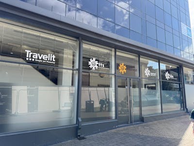 Suite 1.02, One Crown Square, Woking, Office To Let - IMG_4737.JPEG