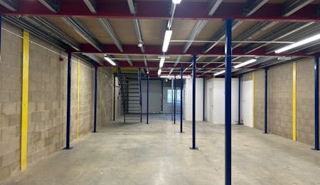 Unit 1, Brickfields Industrial Park, Bracknell, Industrial/Logistics To Let - 230c486c89907560527de1dbc2ec959e-2.jpg