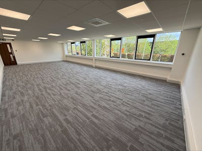 10 Woodshots Meadow, Croxley Park, Watford, Industrial / Light Industrial / Warehouse To Let - processed-34233FD0-6893-41C9-80F0-24CEEF5B2156.jpeg