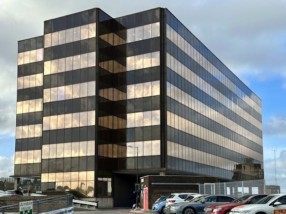 Arndale House, Luton Point, Luton, Office To Let - Image 2