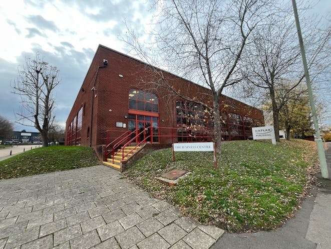 Unit 2 The Business Centre, Wokingham, Industrial / Warehouse To Let - External 3.jpg