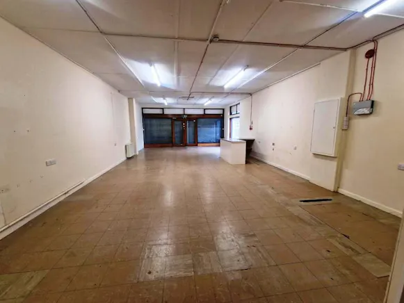 Unit 5 Burnaby Close, Basingstoke, Retail To Let - 20260629_145542.jpg