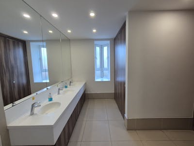 Part 2nd Floor, County Gate Two, Maidstone, Office Lease Assignment - 20260224_152623.jpg