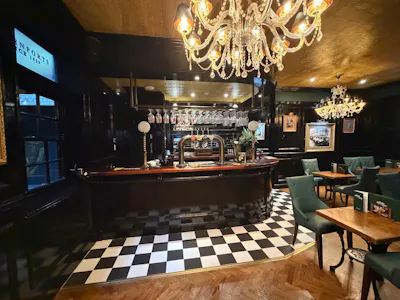 Queens Head Inn, 24 Steelhouse Lane, Birmingham, Leisure For Sale - p5.jpg