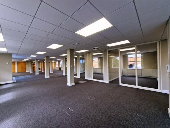 Eastlands I, London Road, Basingstoke, Office To Let - Picture5  Eastlands  12062024.jpg