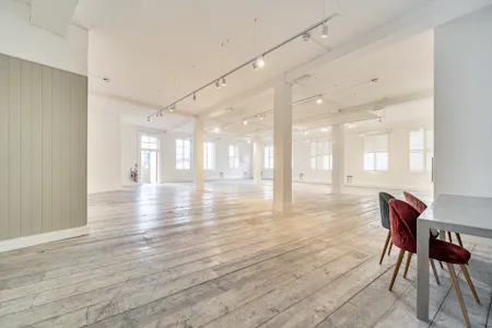 Unit 16E Perseverance Works, London, Office To Let / For Sale - 1524631 (3).JPG