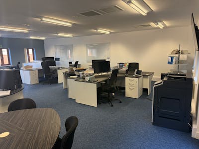 4 Chestnut Court, Jill Lane, Redditch, Office To Let - IMG_5186.JPG