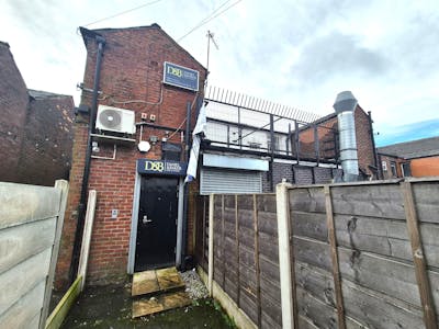 8-10 Rochdale Road, Oldham, Office / Retail For Sale - 20260213_150750.jpg