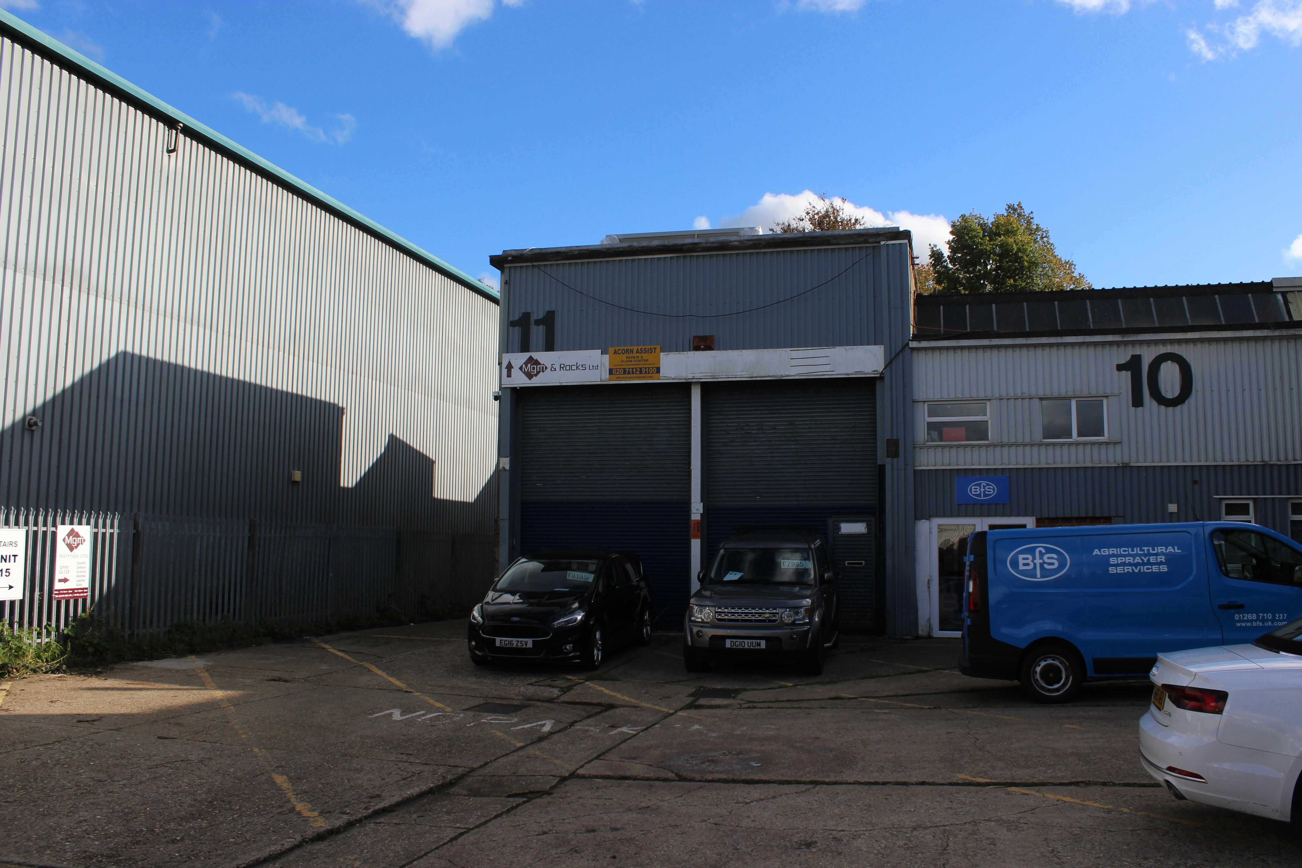 11 Oakwood Estate, Harlow, Industrial To Let - IMG_0557.JPG