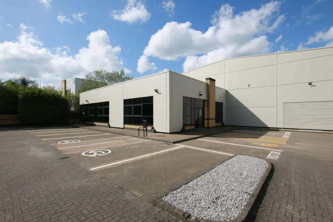 Unit 4, Bruntcliffe Avenue, Leeds 27 Industrial Estate, Leeds, West Yorkshire, LS27 0LL