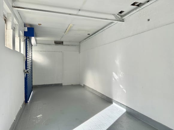 Unit 11b Britannia Estate, Leagrave Road, Luton, Industrial To Let - IMG_5587.JPG