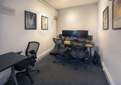 1-3 St. Peter's Street, London, Office For Sale - ST Peters St13.jpg