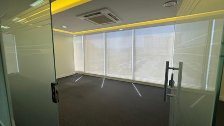 Showroom / Office Space, Bait Al Falaj, Darsite, Office To Let - Ruwi 700 sqm  21.jpeg